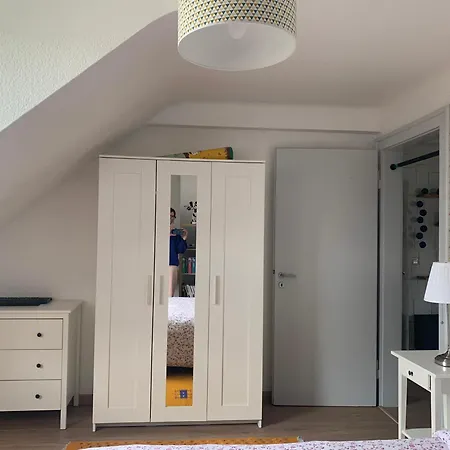 Dans Charmante Maison Pres De Sarrebruck Daire